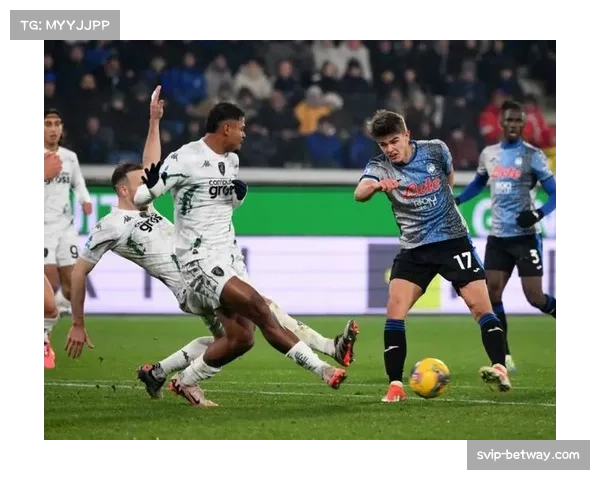 帕尔马门将科尔维近期状态出色，多次关键扑救保住平局